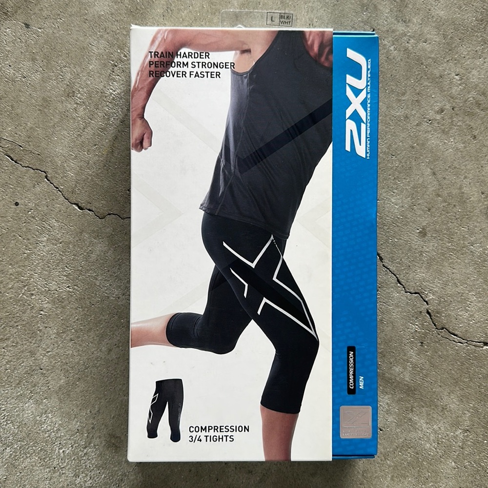 Men’s 2XU 3/4 Compression Tights Large (NWT)
